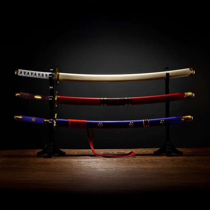 RORONOA ZORO THREE SWORD STYLE SET REPLICA 95 CM ONE PIECE PROPLICA COLLECTORS SPRECIO NETO / FECHA LIMITE: 28/02/2025 RORONOA ZORO THREE SWORD STYLE SET REPLICA 95 CM ONE PIECE PROPLICA COLLECTORS SPRECIO NETO / FECHA LIMITE: 28/02/2025