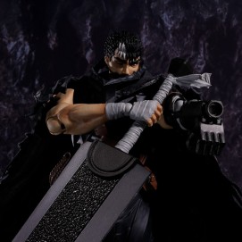 GUTS (BERSERKER ARMOR) FIGURA 16 CM BERSERK SH FIGUARTS