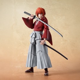 KENSHIN HIMURA FIGURA 13,5 CM RUROUNI KENSHIN SH FIGUARTS