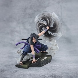 SASUKE UCHIHA THE LIGHT & DARK OF THE MANGEKYO SHARINGAN VER. EXTRA BATTLE FIG. 20 CM NARU