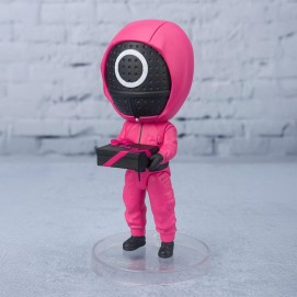 MASKED WORKER FIGURA 9 CM SQUID GAME FIGUARTS MINI                              PRECIO NETO / FECHA LIMITE: 25/07/2022