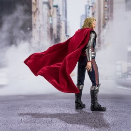 THOR (AVENGERS ASSEMBLE) EDITION FIGURA 16.5 CM MARVEL AVENGERS SH FIGUARTS     PRECIO NETO