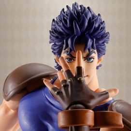 JONATHAN JOESTAR FIGURA 17 CM JOJOS BIZARRE ADVENTURE PHANTOM BLOOD S H FIGUARTS