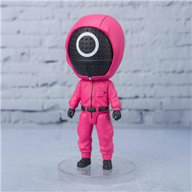 MASKED WORKER FIGURA 9 CM SQUID GAME FIGUARTS MINI